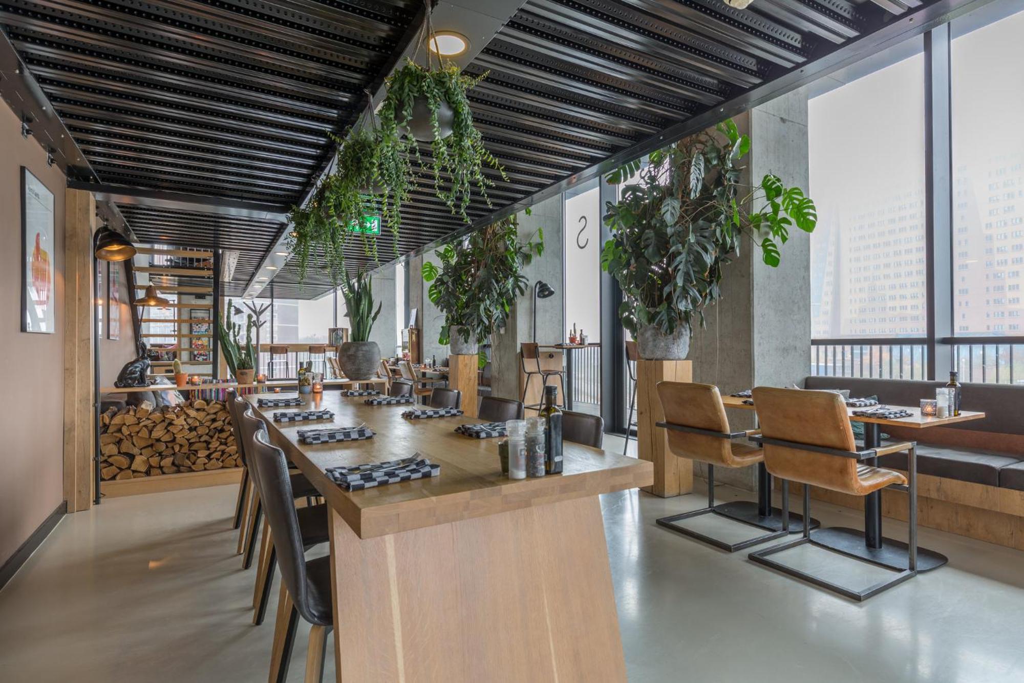 Leonardo Hotel